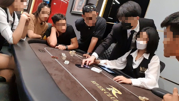 Khám phá trò chơi bắn súng 2 người cực hấp dẫn cùng bạn bè với đa dạng chế độ trò chơi bắn súng 2 người